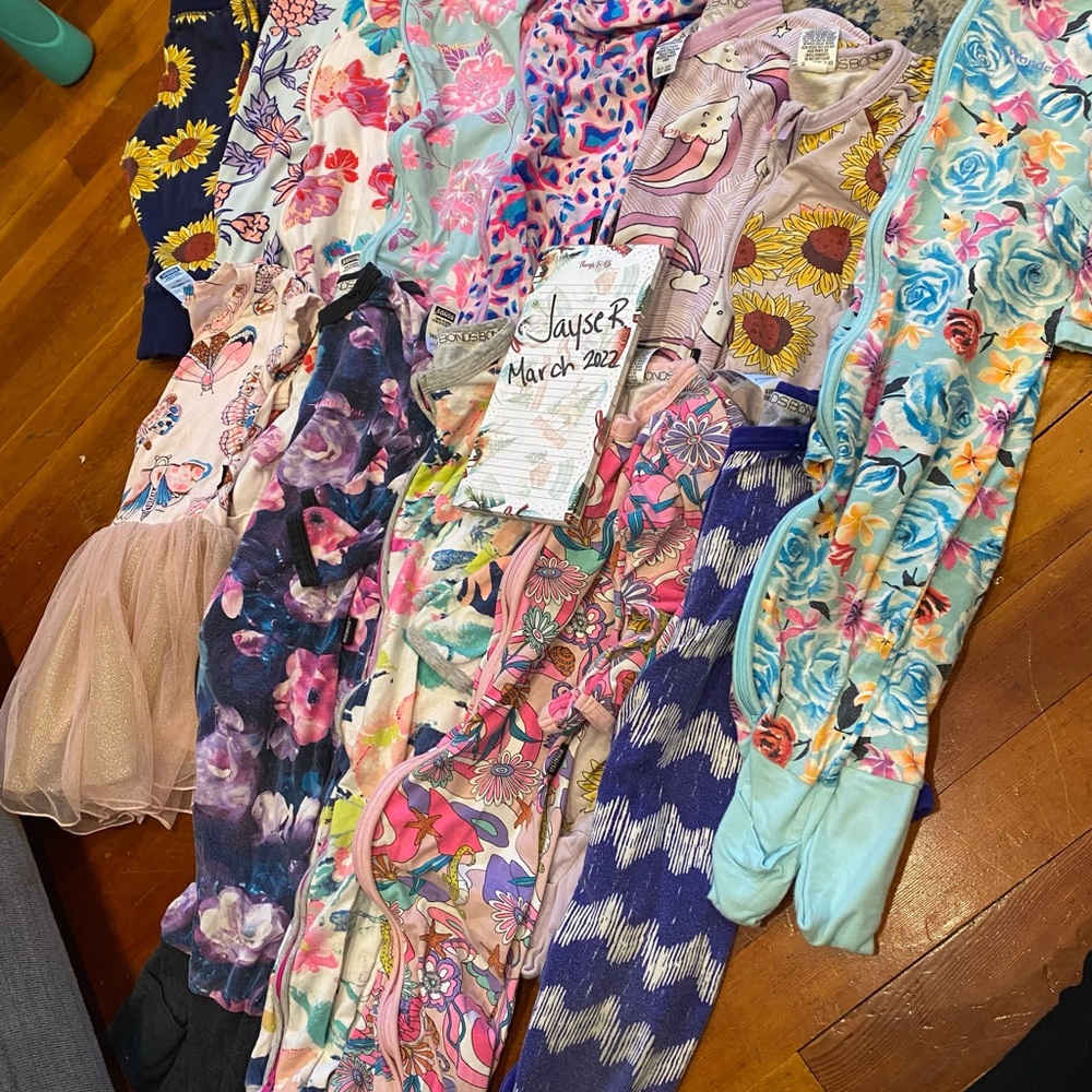 Lot of Bonds Size 1 (12-18)